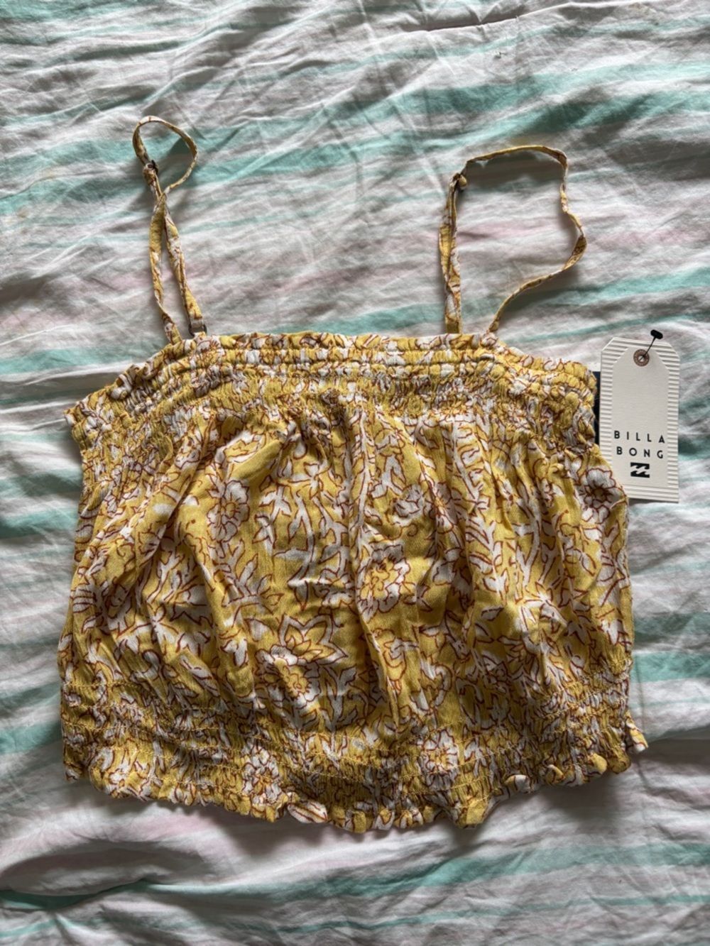 NEW Billabong Womens Floral Yellow Crop Top Size M Adjustable StrapsSmocked Back